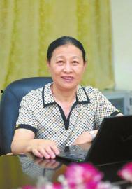 邓玲个人资料,才华横溢的青年才俊，多领域成就斐然