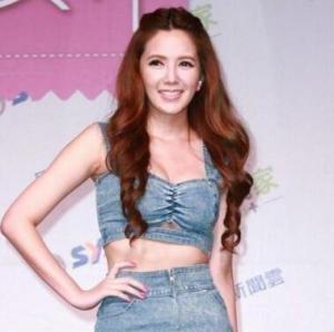 许珈颖 资料,才华横溢的年轻艺术家