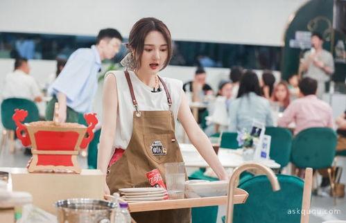 靳梦佳个人资料多高,身高与魅力并存的时尚达人